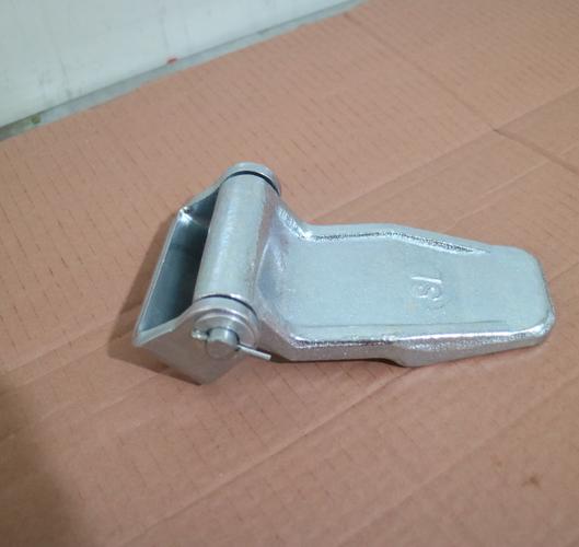 集装箱门合页 连接与稳固的关键——集装箱配件及汽车锻压件解析