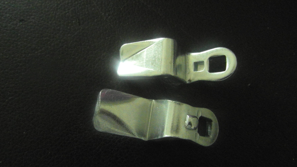 汽车制造中的关键金属部件 从冲压件到锻压件的精密世界